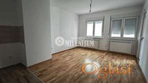 Uknjižen dvosoban stan 43m² – blizu Hotela Mar ID#2305