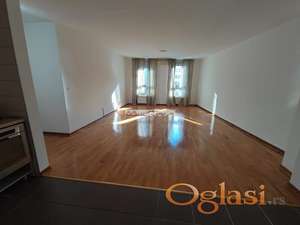 Vračar-nov 2.0 prazan stan