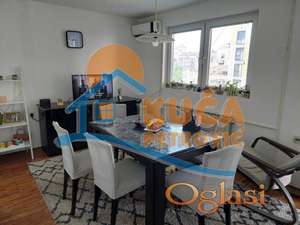 Na prodaju duplex stan u kuci kod doma zdravlja