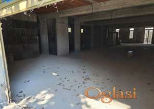 Garaža, Mirijevo, Radmile Savićević, 448 m2