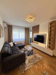 Izdaje se moderan jednoiposoban stan – Avijatičarsko naselje, Novi Sad – 48 m²