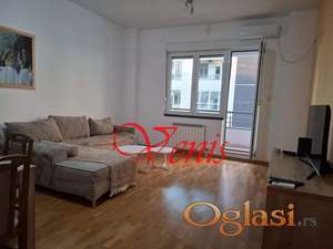 BULEVAR OSLOBOĐENJA 90 m2 - 900 Eur USELJIV ID#2422