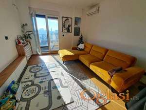 Prelep četvorosoban stan-Sajam