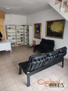  PRAZAN ULIČNI LOKAL OD 52 M2 NA PROMETNOM MESTU, CARA DUŠANA