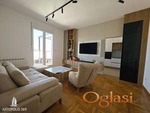 Nov, odličan, trosoban stan, garažno mesto, ostava ID#1227
