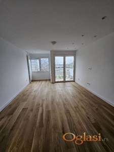 Fantastičan stan sa garažnim mestom - blok 23 ID#1927