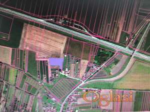 Povoljan plac na dobroj lokaciji blizu autoputa