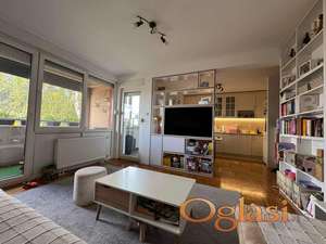 Četvorosoban stan na Grbavici ! Doža Đerđa !