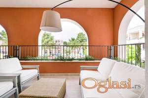 Luksuzni jednosoban stan - Luštica Bay Centrale