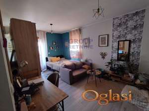 Garsonjera, 26m2, Grbavica