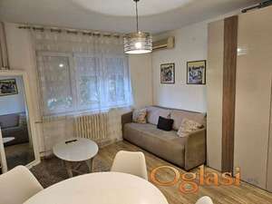 Novi Sad - Novo naselje - Anđe Ranković - garsonjera - odmah useljivo - 300 eura
