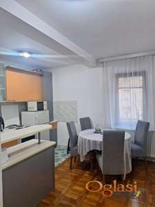 JEDNOSOBAN PET FRIENDLY STAN NA NOVOJ DETELINARI