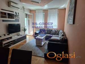 Trosoban stan na Novoj Detelinari,71m2