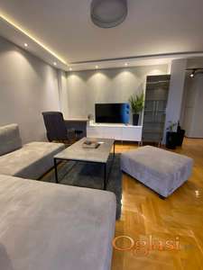 Luksuzno opremljen stan