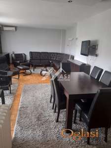 Izdajem prelep komforan cetvorosoban na Novom Naselju !!! ID#3612