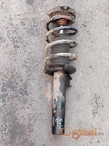 Golf 6 amortizer prednji 2.0 TDI 140 KS Originalni delovi  Moguca ugradnja delova  Alfa Romeo 147-156-166-159-GT-MiTo-Giulietta Fiat bravo 2 - croma -grande punto -multipla 2 -punto 3 -stilo-idea Freemont Panda 3 500L 500 Lancia ypsilon-delta-musa-lybra Volkswagen Golf 6  Ukoliko zelite da porucite Posaljite poruku preko sms poruke ili pozovite na telefon 0616115961