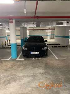 Izdajem garazno mesto u Aveniji Garden