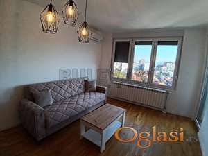 Izdaje se stan na Obilićevom vencu