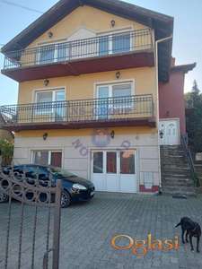 Odlicna kuca u Petrovaradinu 400m2