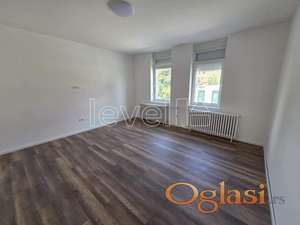 PETROVARADIN - PETROVARADIN - 79.00 m2