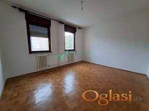 Na prodaju – Komforan trosoban stan, 95 m² – Nova Detelinara 