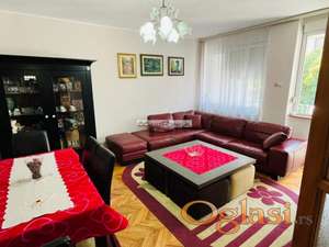 Centar-useljiv 3.5 stan
