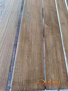 Imitacija daske na stiroduru