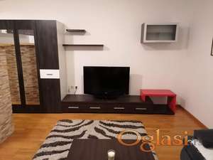 Garsonjera Ćirpanova, Novi Sad, Parking