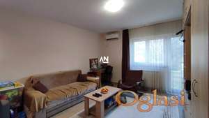 Bez ulaganja. Parking mesto. Dvorište. 35cm zidovi ID#29490