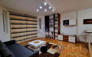 Izdaje se jednosoban, potpuno namešten stan od 35m².