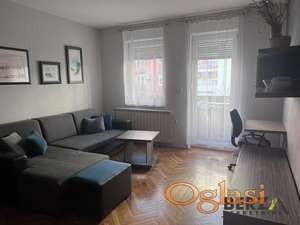 ODLIČAN TROSOBAN STAN NA NOVOJ DETELINARI