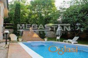 Dedinje, kuća sa bazenom