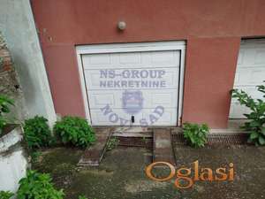 Odlicna garaza na Podbari 14m2