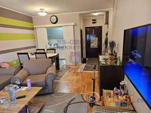 Trosoban stan 63m2 Bulevar patrijarha Pavla