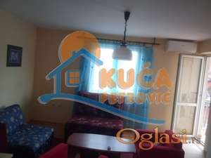 Izdaje se stan kod Vojne bolnice