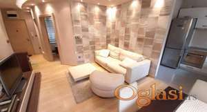 Izdaje se stan na Kosančićev Venac, Beograd centar