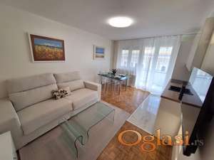 Renoviran stan u strogom centru grada