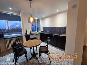 Lux 2.0 stan, renoviran, odmah useljiv ID#1109