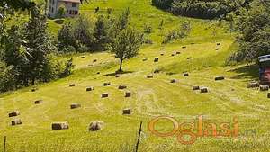 Komplet porodična farma s kucama i traktorom na prodaju_ vlasnik.