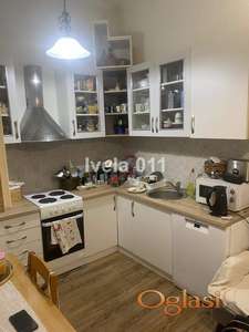 Renovirana garsonjera u centru ID#4058