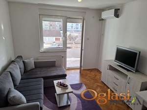  ODLIČNA GARSONJERA NA NOVOJ DETELINARI