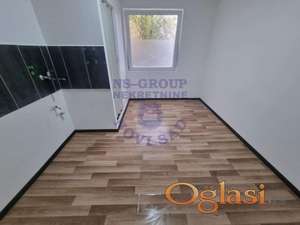 Odlična garsonjera na Grbavici! 12m2