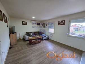 Izuzetna nekretnina u centru Kaća!