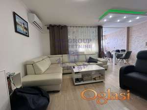 Kompletno renoviran i namješten četvorosoban stan na Limanu 2!