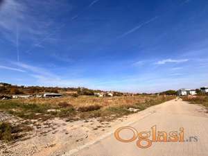 Petrovaradin građevinsko zemljište 5.1 ar, Hitno!