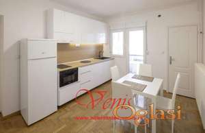 SAJAM Bogdana Garabandina 40 m2 – 430 Evra - USELJIV ID#2643