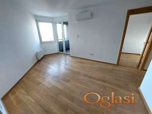 Stan,NOVI SAD,BULEVAR,kv: 41, € 500, ID: 9101902