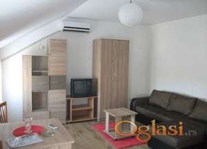 Odličan, uknjižen
