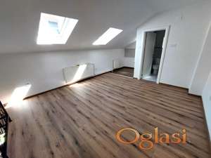 Stan NOVI SAD,CENTAR,kv: 22, € 77000, ID: 1019288