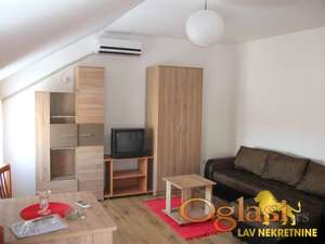 NOVI SAD - BULEVAR - 25.00 m2